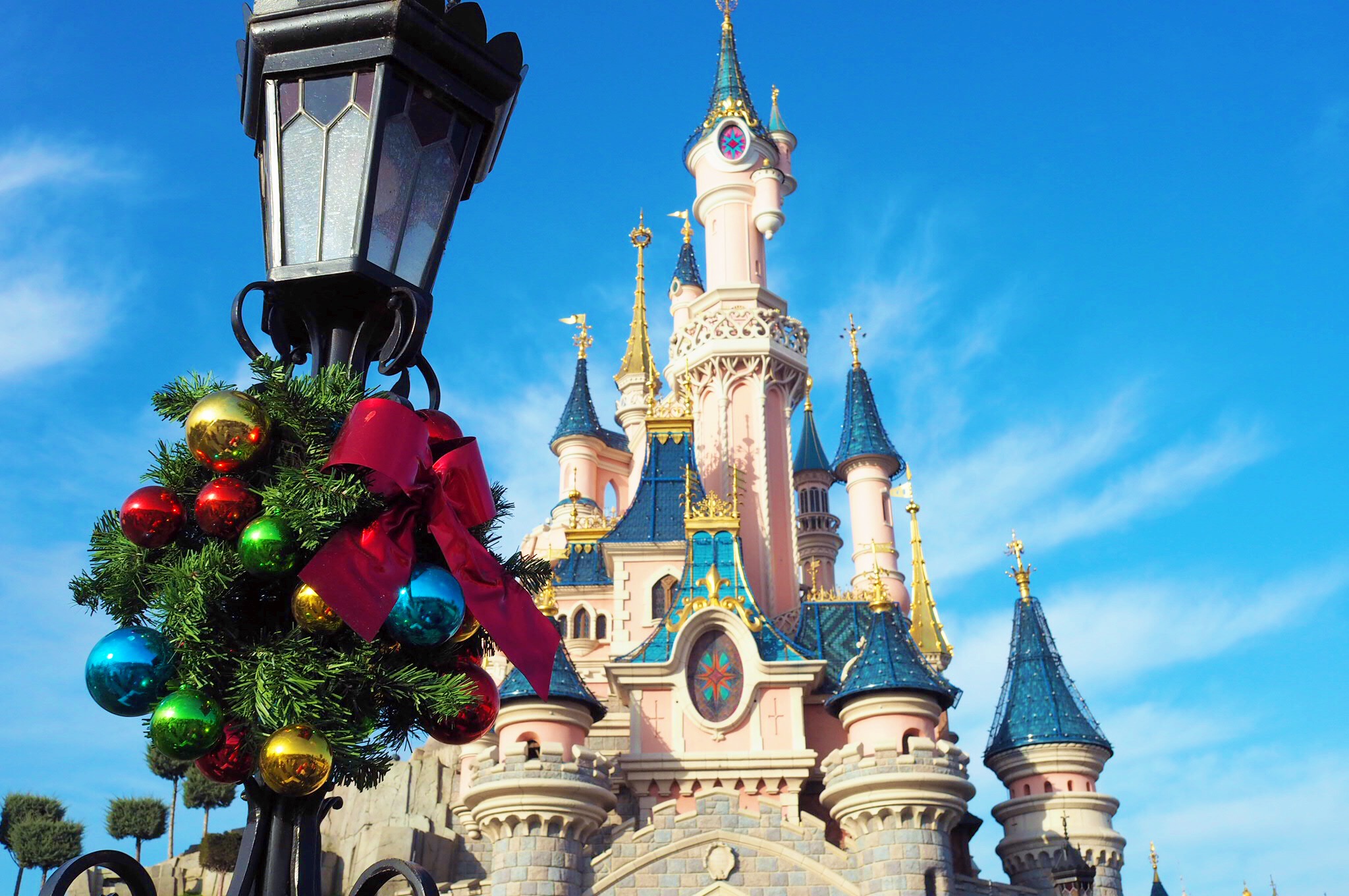 Top Tips for DisneyLand Paris at Christmas time